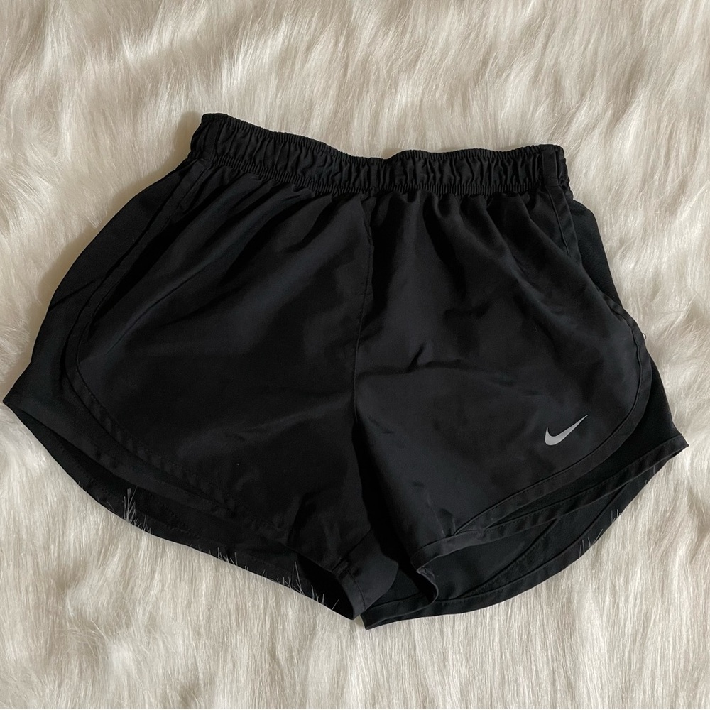 Black Nike shorts. Size XS.